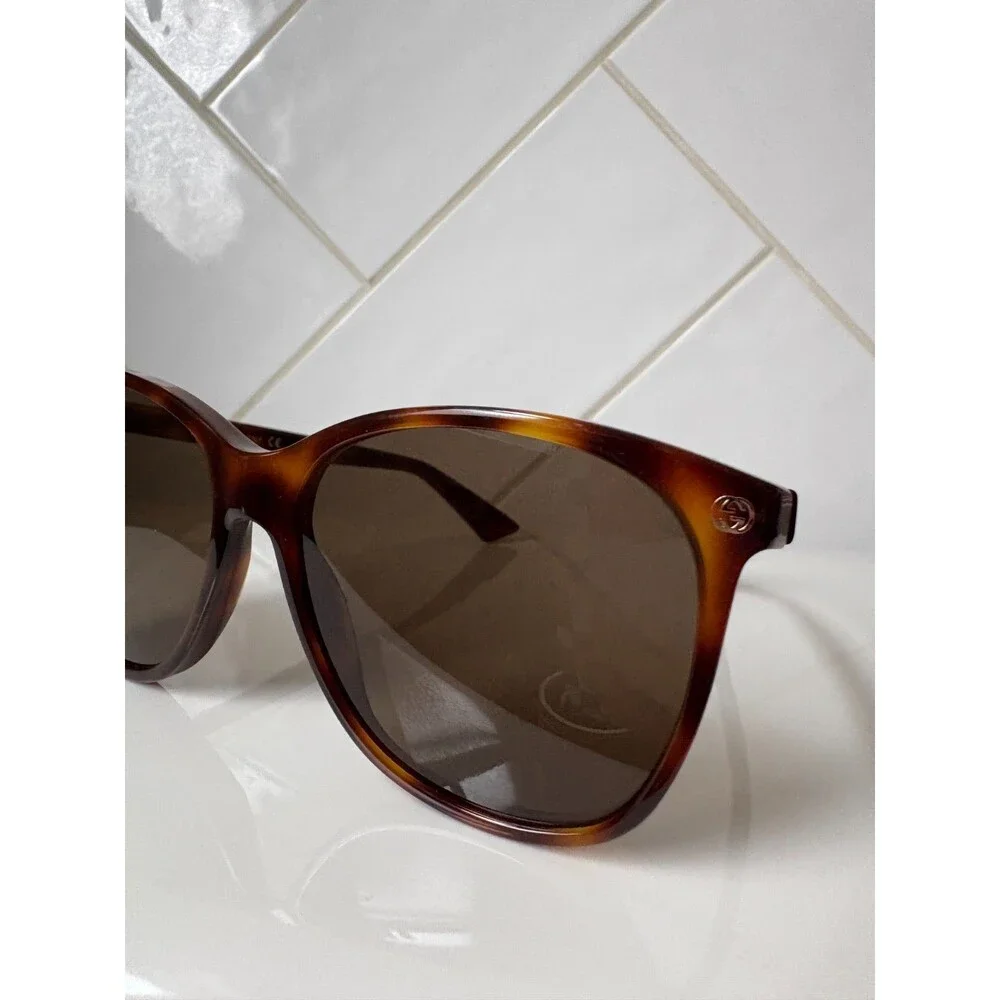 Gucci authentic gg0024s